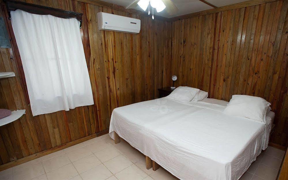 Pedro'S Hotel & Inn San Pedro  Dış mekan fotoğraf