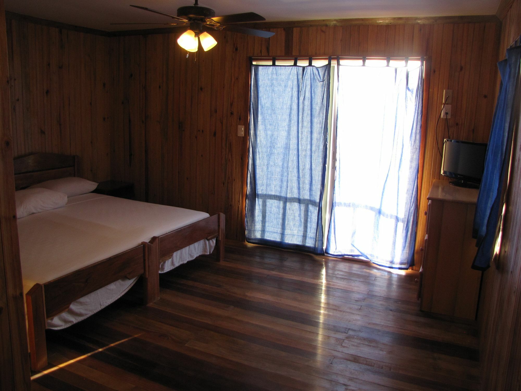 Pedro'S Hotel & Inn San Pedro  Dış mekan fotoğraf
